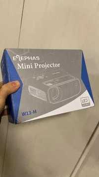 Mini Proiector for iPhone, ELEPHAS 2023 W13-M