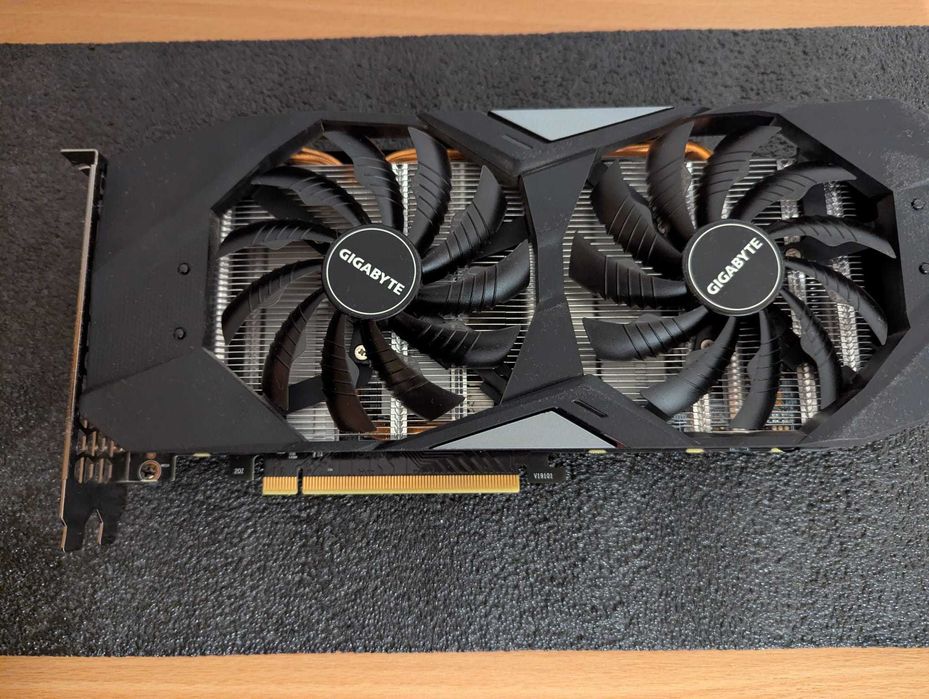 Placa video PCie Gigabyte Nvidia RTX 2060 Super 8Gb DDR6