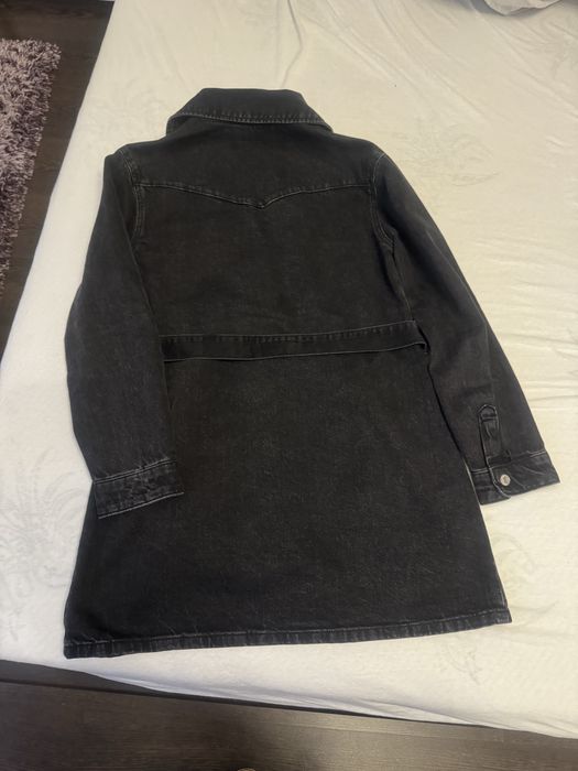 Vand rochita denim Zara pentru fete