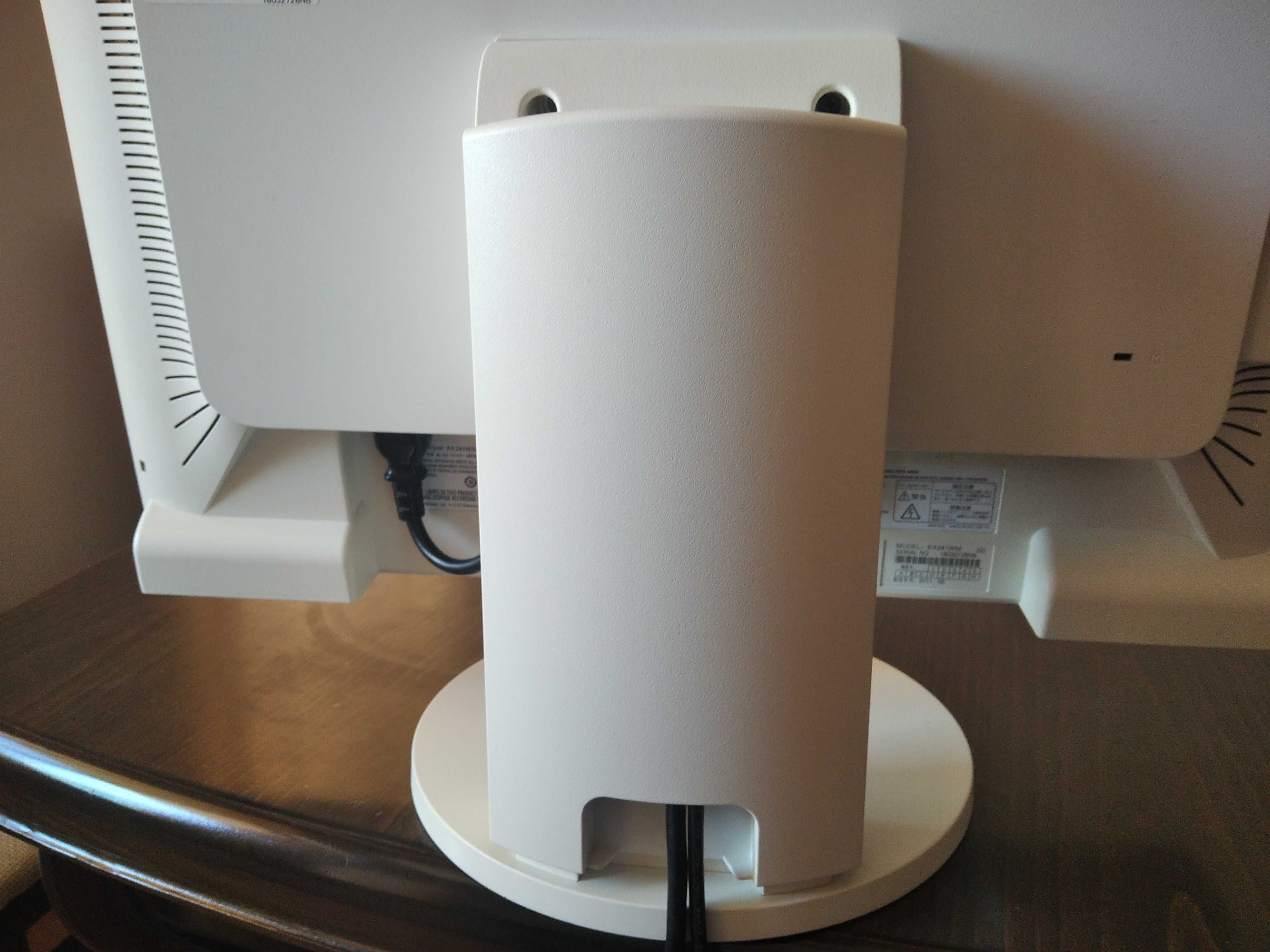 Професионален монитор NEC 61,0cm (24") 1920x1200 TFT WUXGA - отличен