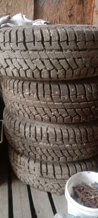 Продам зимние шины