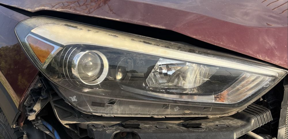 Фар  Хюндай Туксон 2017