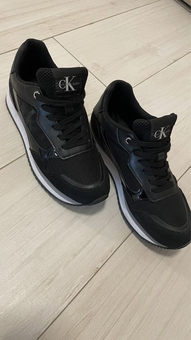 Adidași Calvin Klein negri mărimea 36