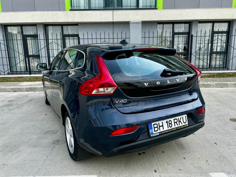 Volvo v40 motor 1,6 diesel 2013