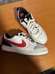 Vand nike marimea 38