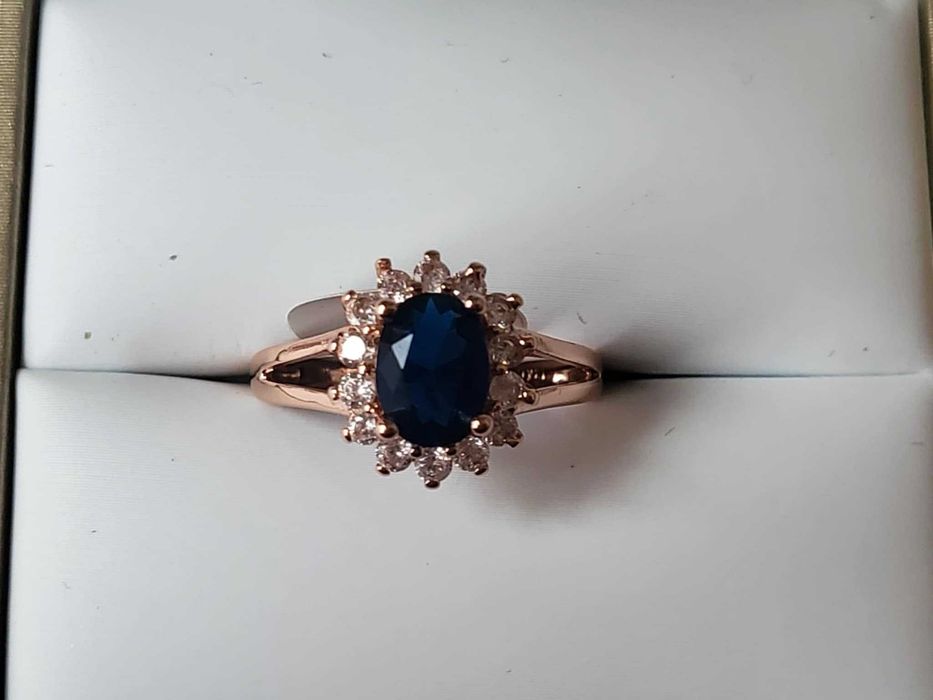 GR72, inel placat cu aur 18k,nou/marcat, stil epoca,zirconiu alb/safir