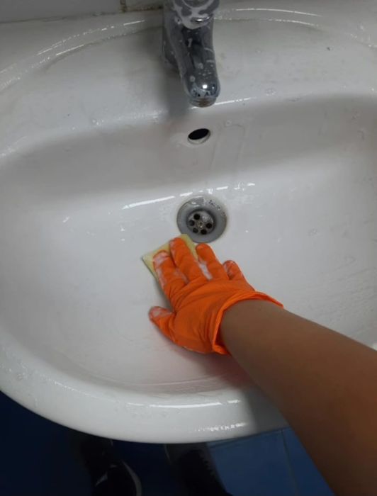 Oferim servicii de curățenie profesionale (apartament, casă,birouri.