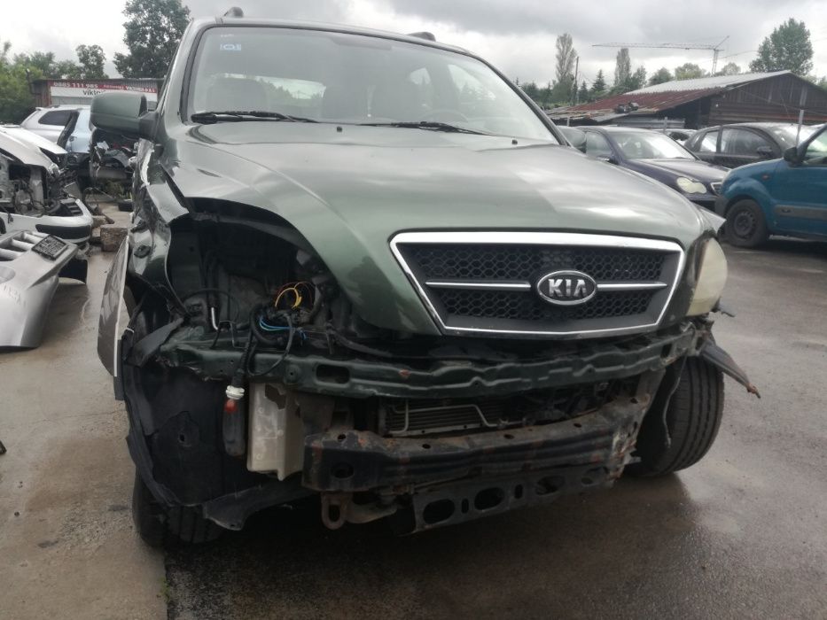 Kia Sorento 2.5 CRDI 140ps / Кия Соренто 2.5 црди НА ЧАСТИ
