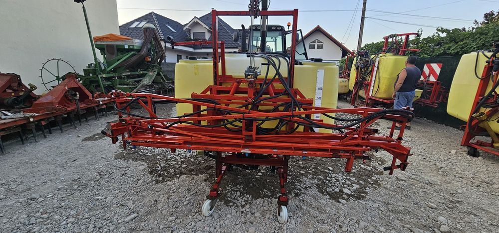 Vand pompa erbicidat rau d2 1000 litri 15 metri Latime de lucru
Calcul