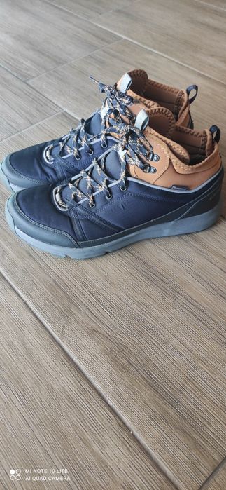Мъжки непромокаеми обувки quechua