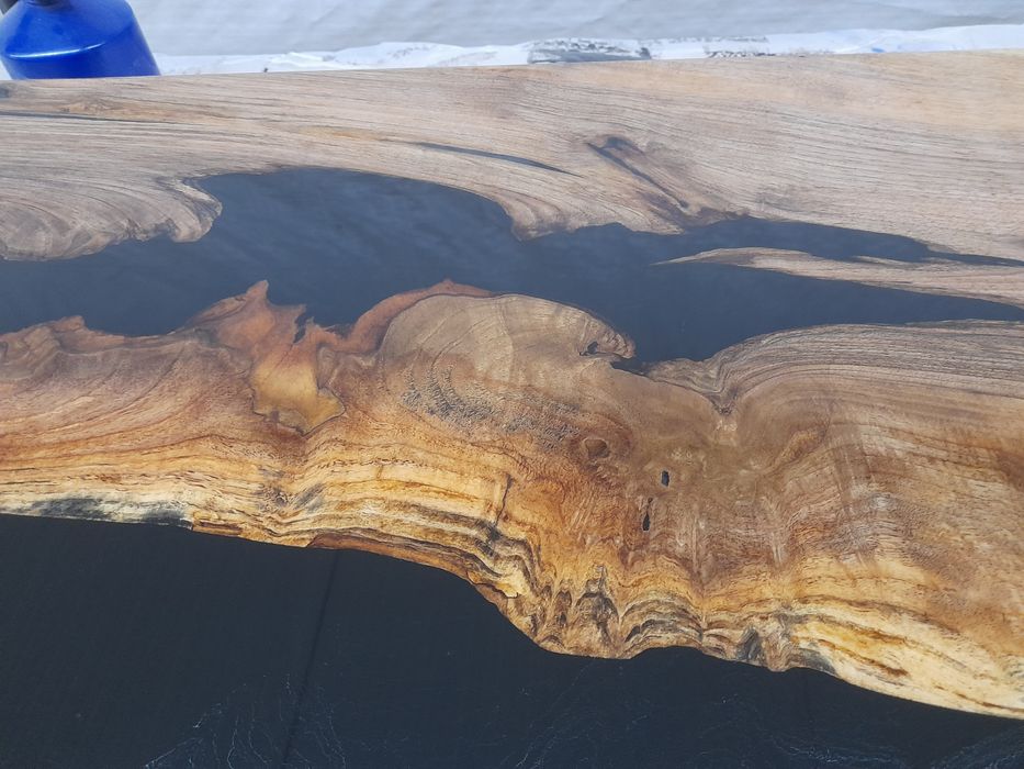 Епоксиндни маси  и плотове