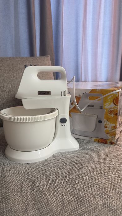 Продам Миксер Kenwood