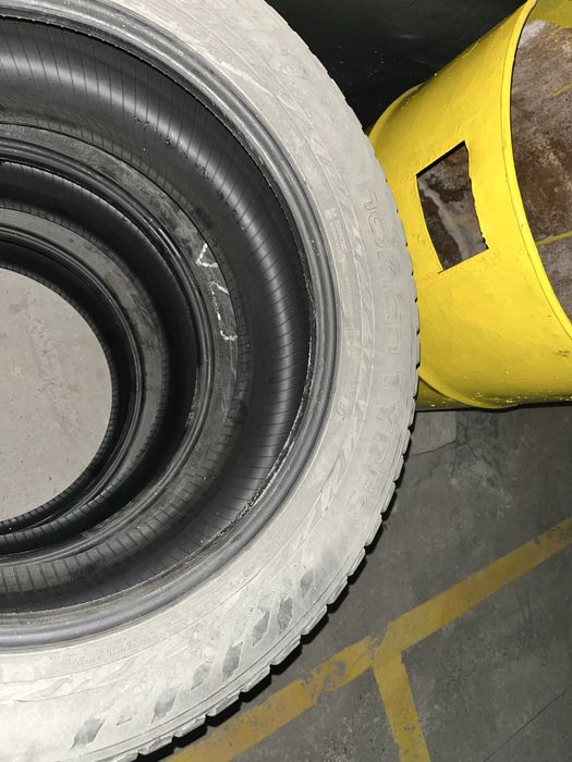 Шины зимние R20 Nokian          .