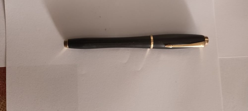 Pixuri și stilou de firma