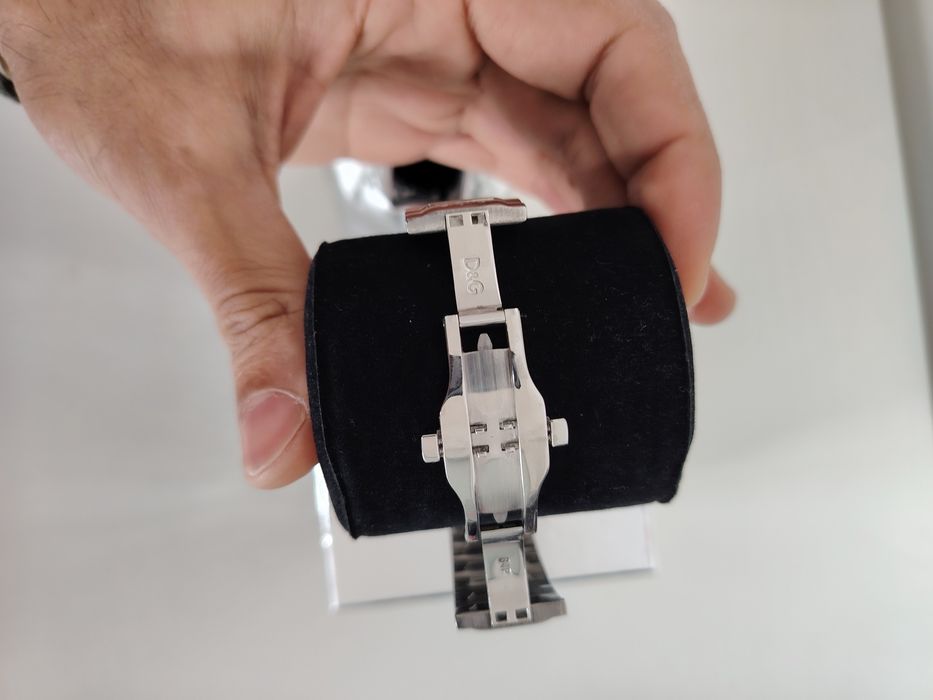 Dolce & gabbana мъжки часовник