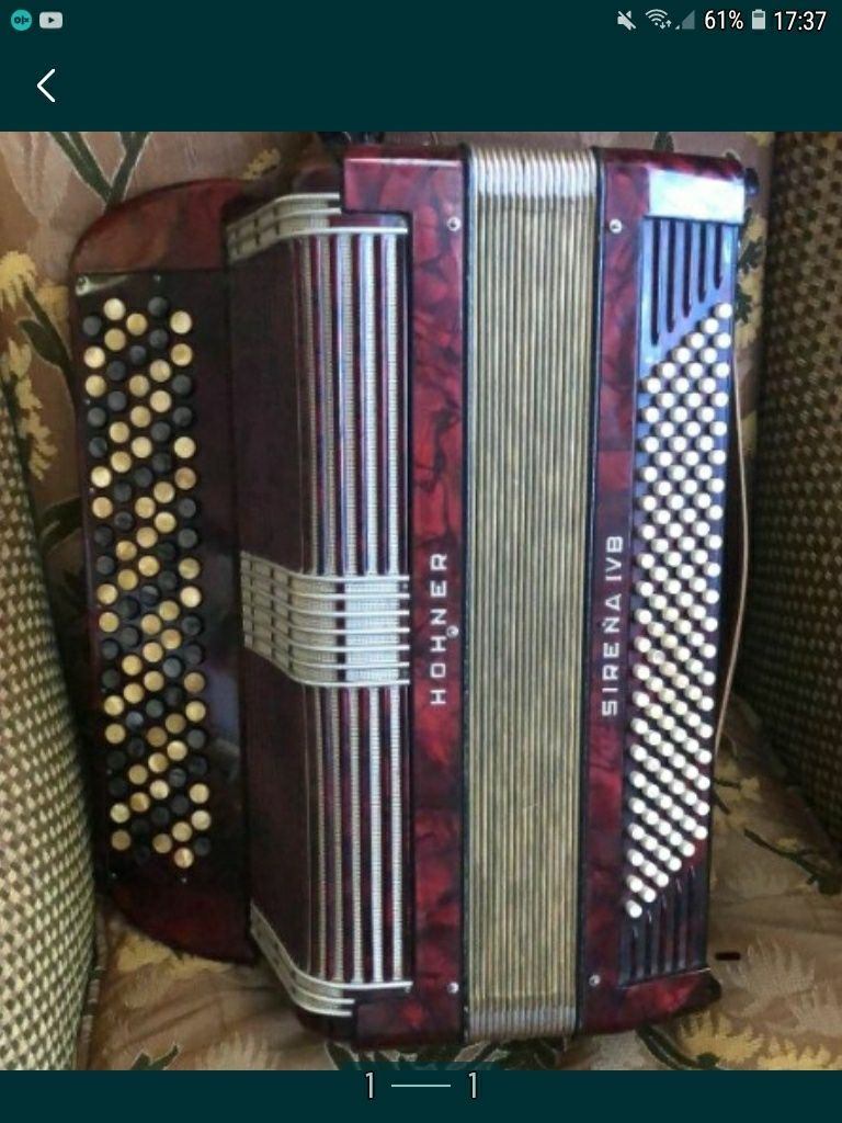 Vand acordeon cu butoane Hohner sirena lV