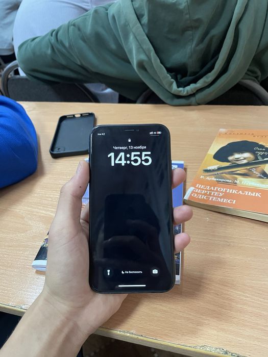 Iphone XR продам