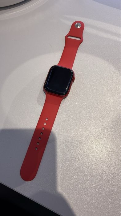 iwatch 8/45 red ideal 100%