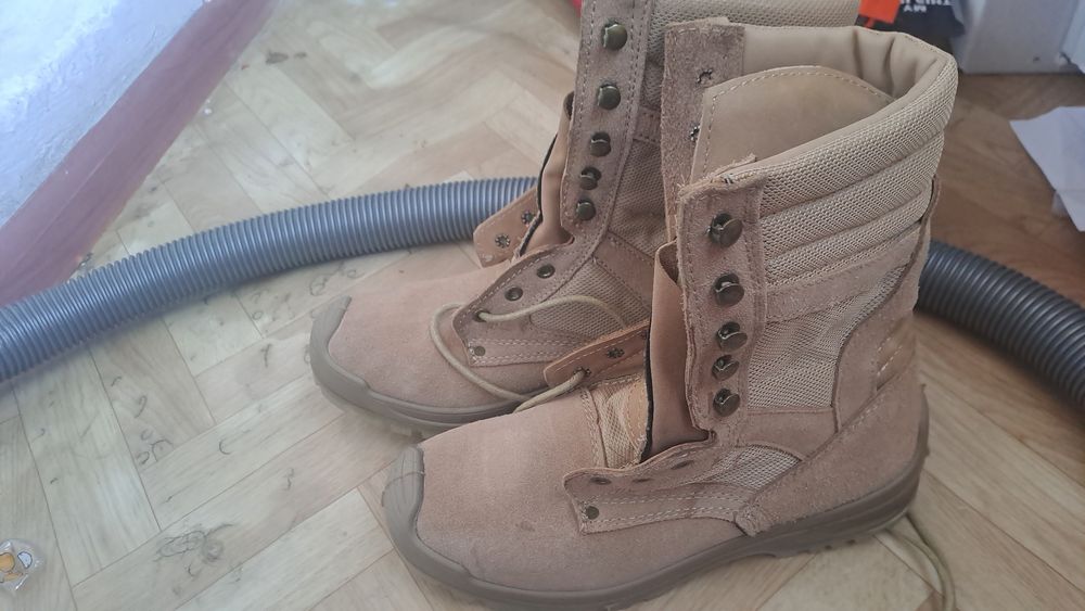 Военные Берць летний