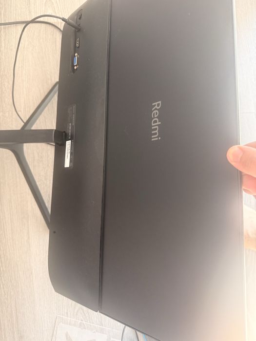 Продам монитор Redmi 24” (модель V24F-ABA) в отличном состоянии
