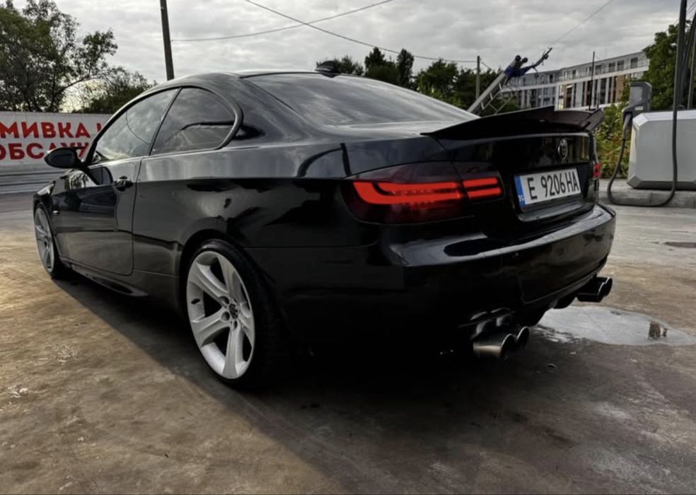 BMW E92 320i Отлично състояние