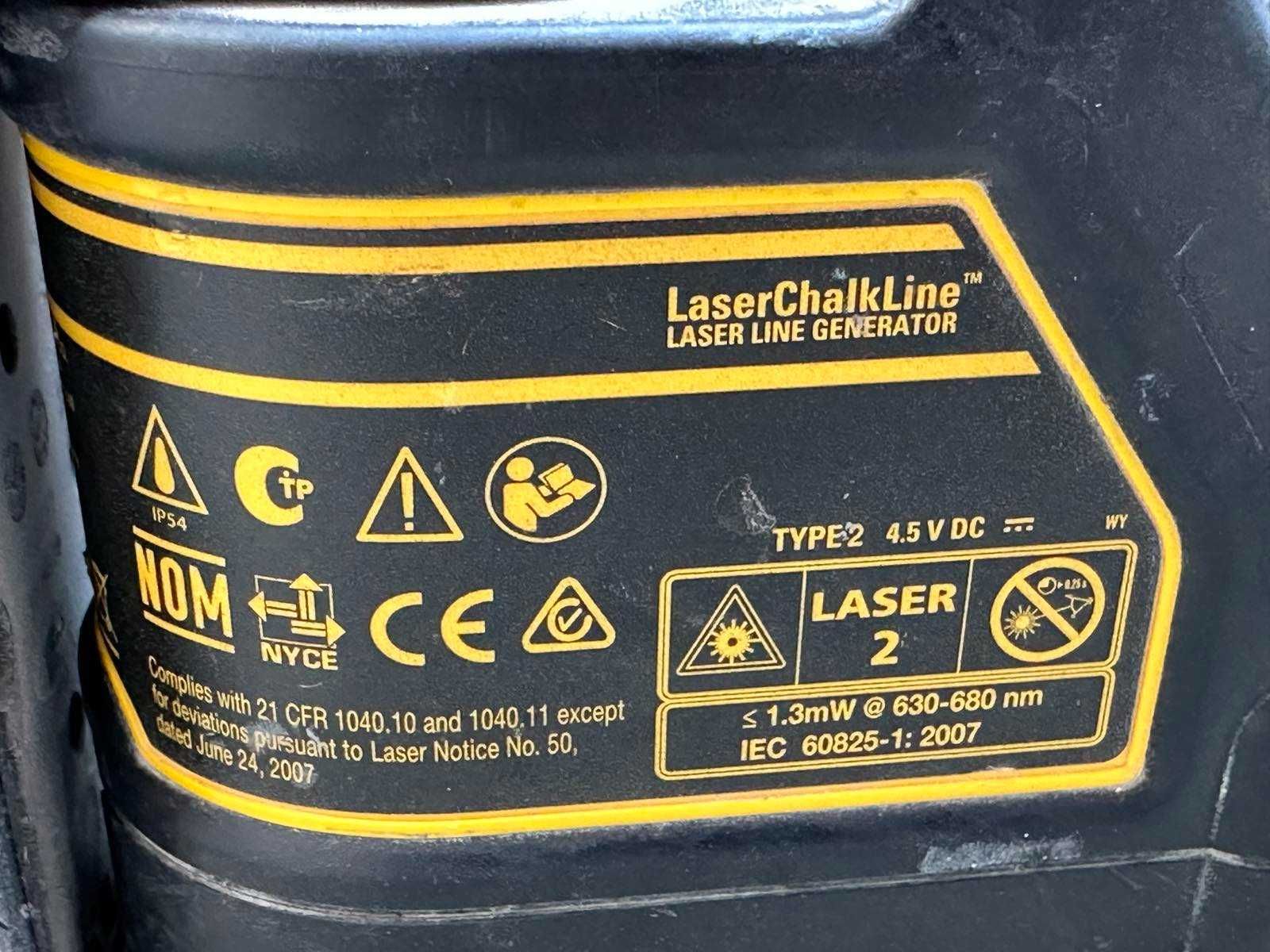 Линеен лазерен нивелир DeWALT DW088, 15 м, 0.3 мм/м