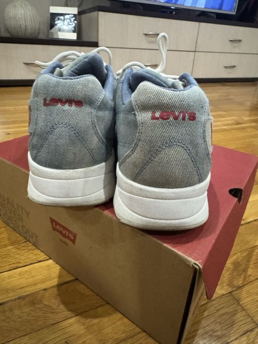 Дънкови сникърси Levi’s