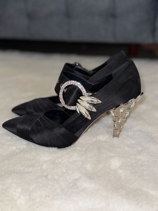 Обувки на ток с камъни Miu Miu