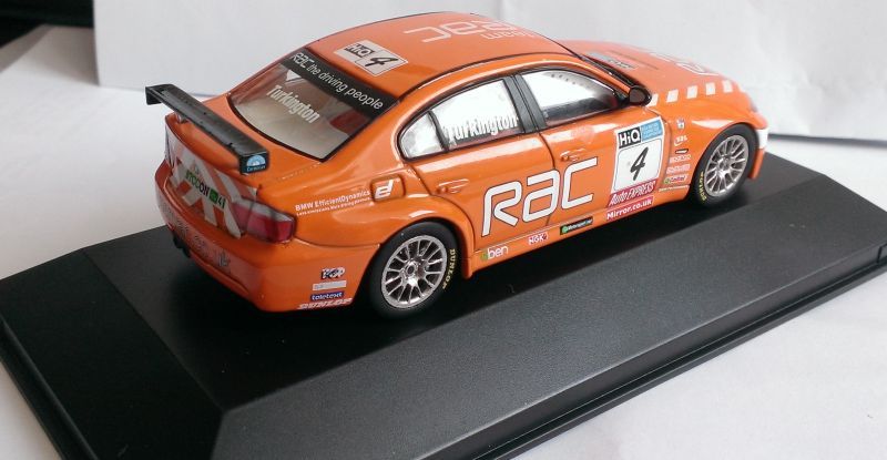 Macheta BMW 320si (E90) 2009 BTCC Champion - IXO/Atlas 1/43 M3