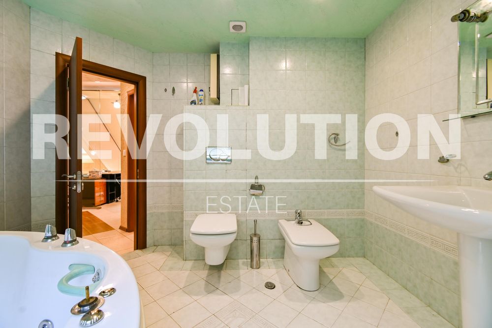 Дава се под наем Тристаен апартамент в София, Манастирски ливади - 160 кв.м за 800 € - Снимка #16