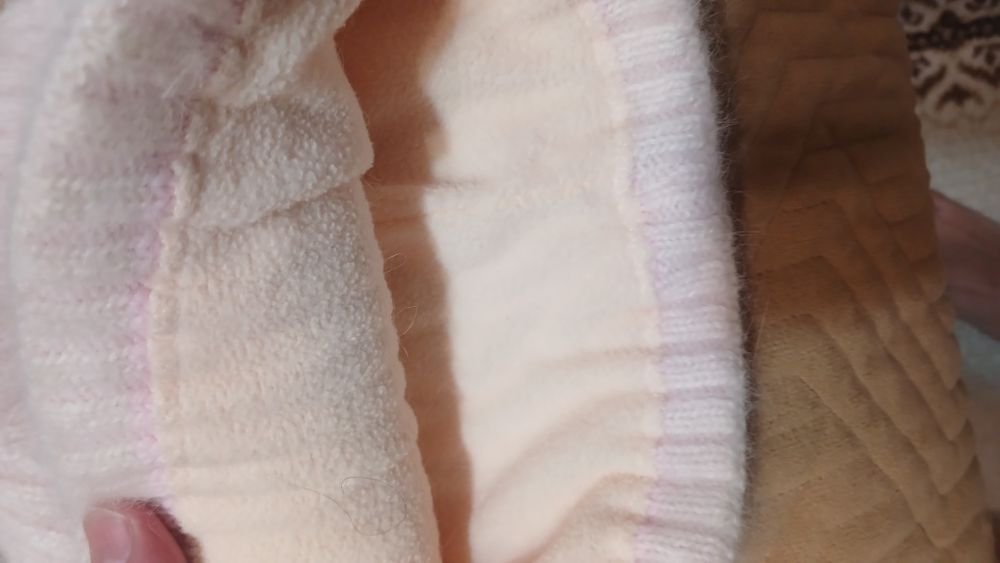 Продается шапка вязаные