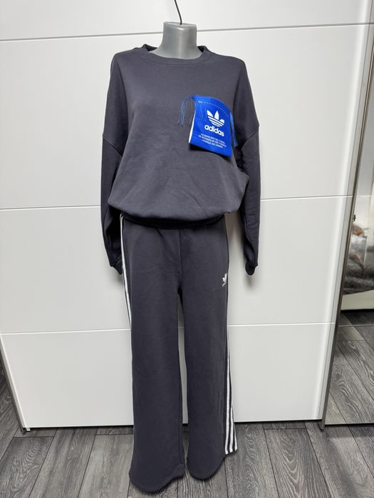 Compleu Adidas L Model Nou