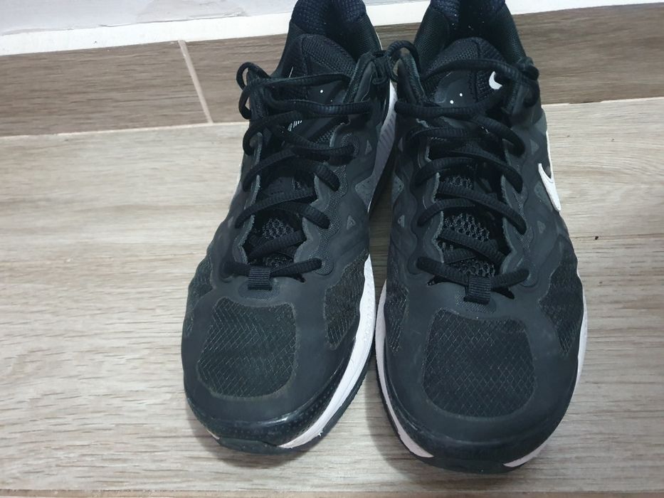 Маратонки Nike Air Max Genome