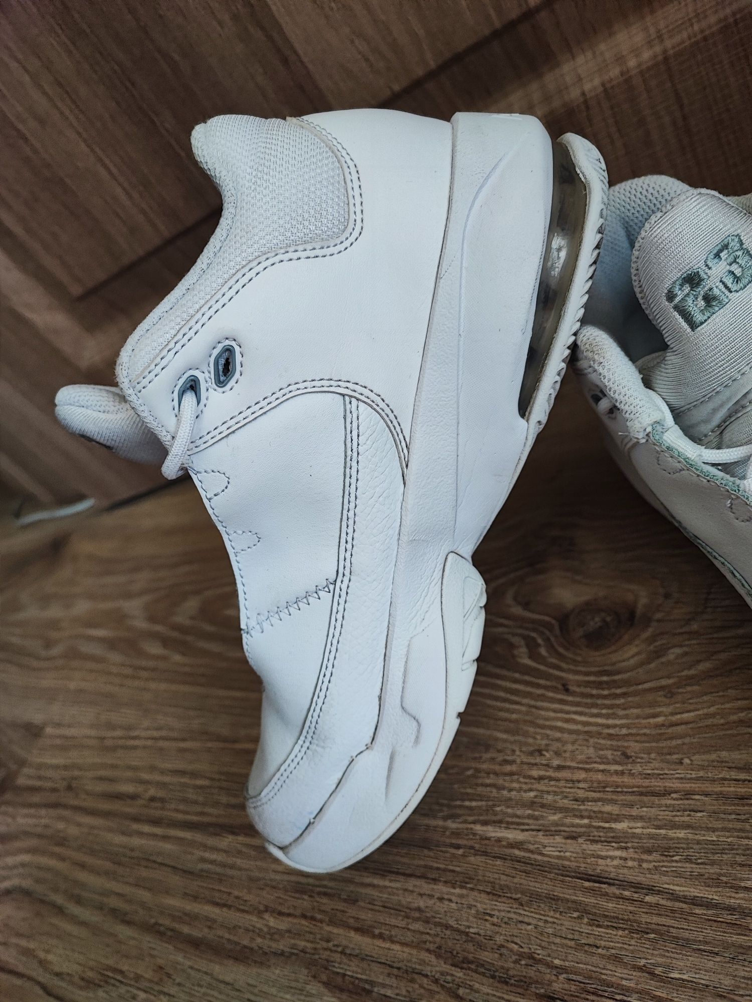 Маратонки Air Jordan UK5 EUR38