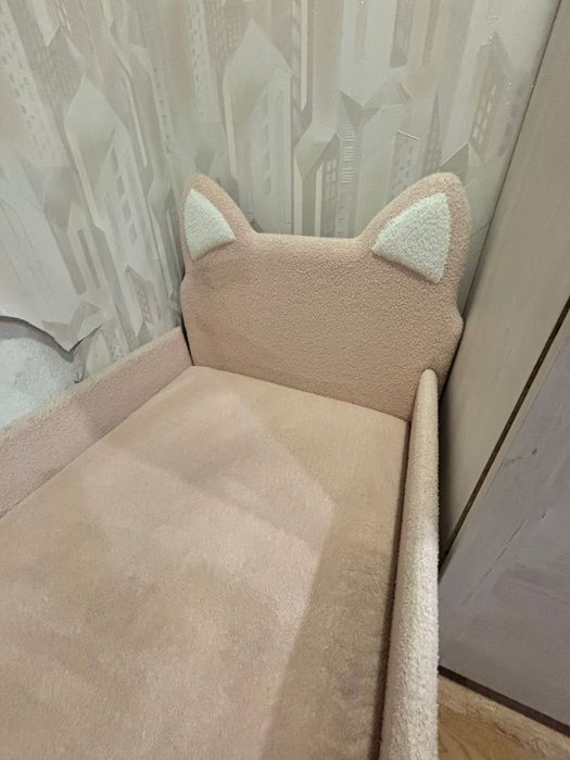 Продам детскую кровать в хорошем состояний.