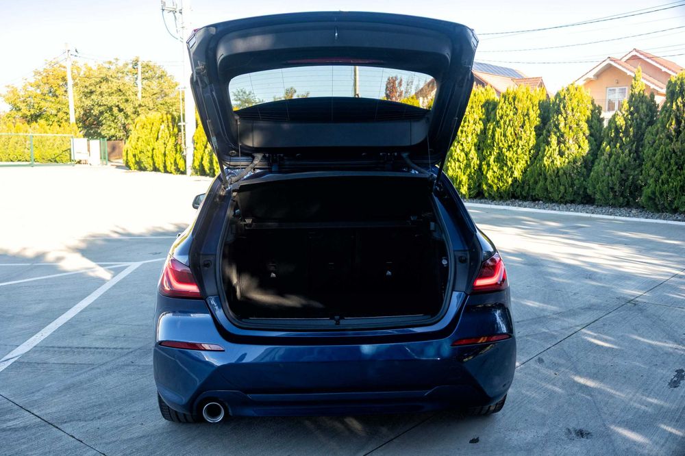 BMW Seria 1 116d Cutie Automata Full LED 2020 M