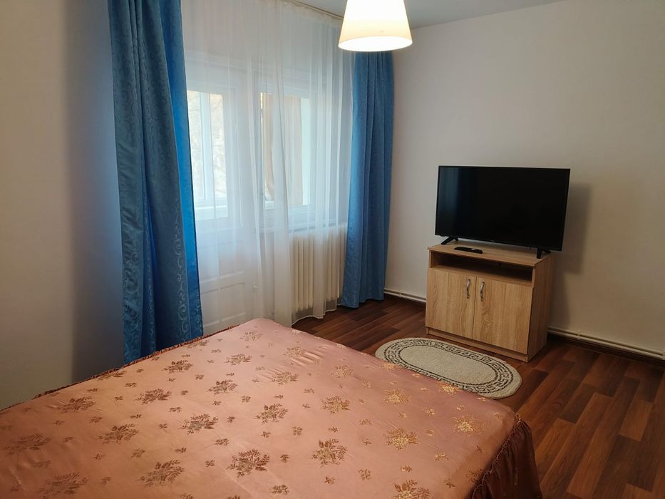 1Mai, M-uri,Stadion Tineretului,2dec, et1/4 !