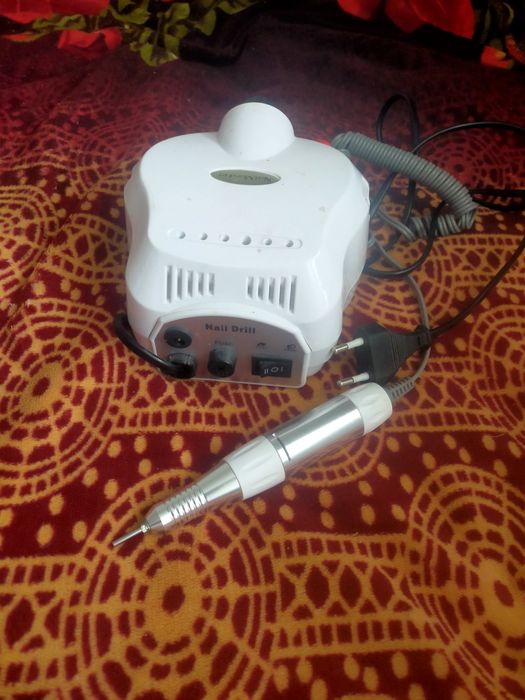 Продам Маникюрный Фрезер в хорошем состоянии за 7тыс.тг