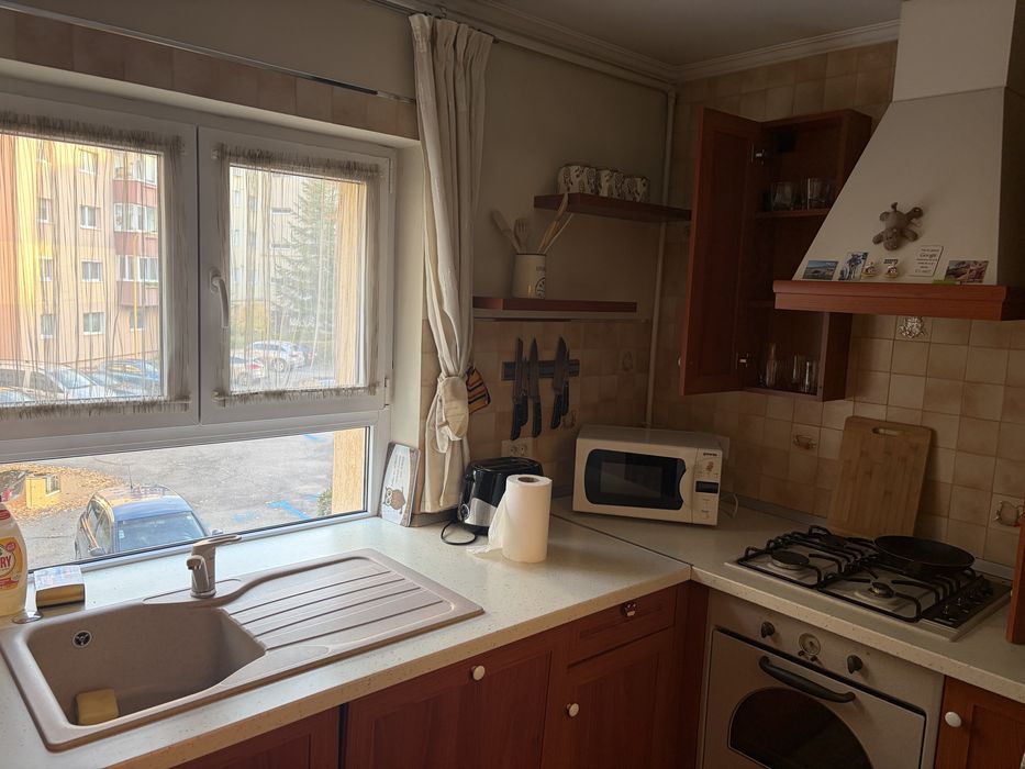 Vand apartament 3 camere et 1 Scriitorilor