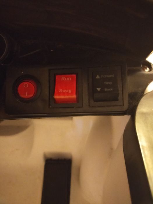 Mașina copii folosita 1 luna