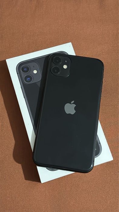 Продам телефон Айфон 11