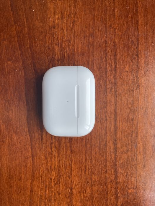 Apple Airpods Pro 2-Cutie inclusa-Ca noi