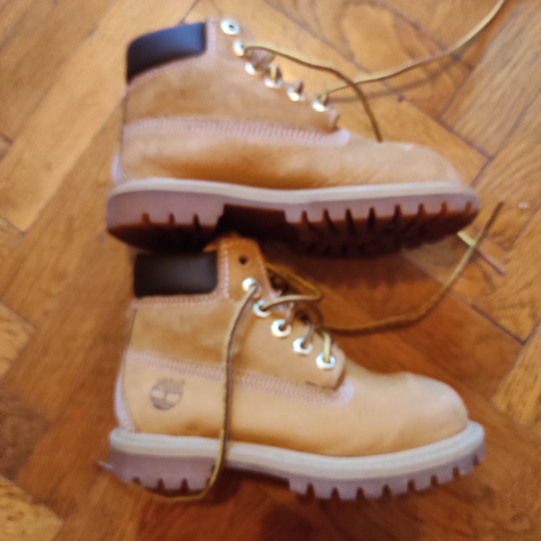 Детски обувки Timberland  !