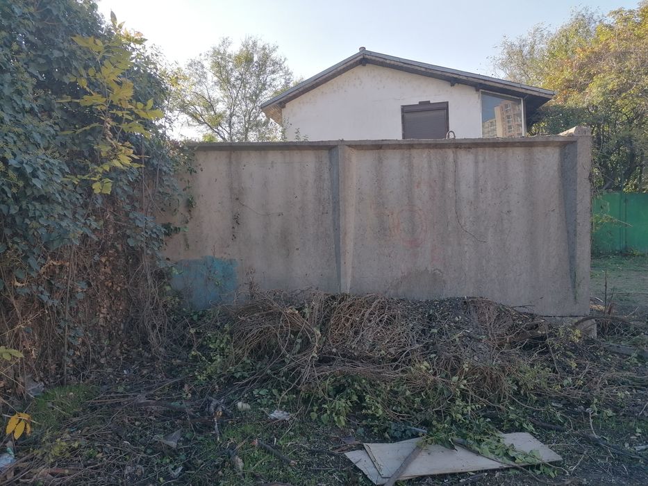 Дава се под наем Гараж / Паркомясто в Пловдив, Беломорски - 20 кв.м за 1020 € - Снимка #2