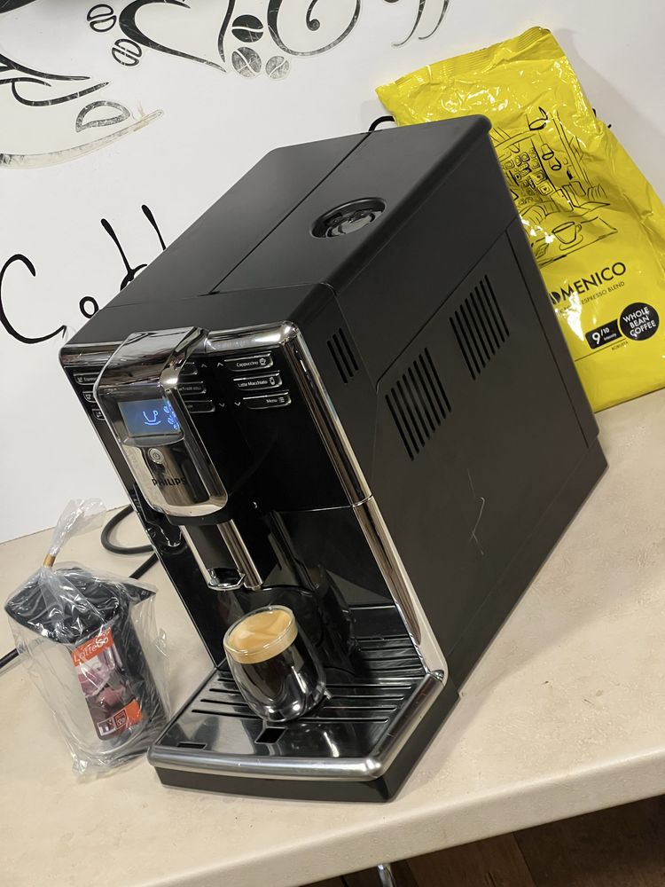 Кафемашина кафе автомат Philips Latte go с гаранция