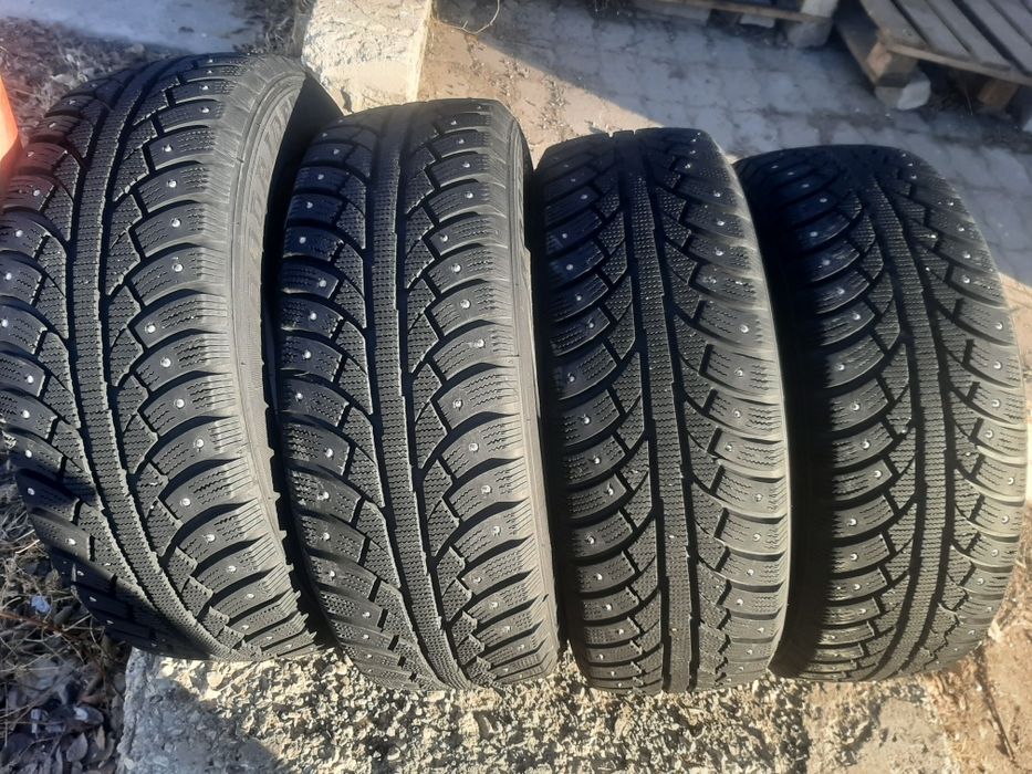 Продам шины 215/60/16