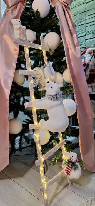 Scara decorativa pentru craciun