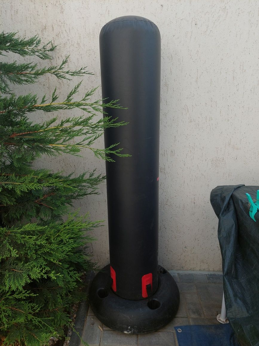 Vând sac de box !