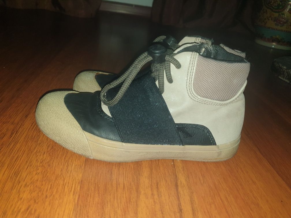 Vand ghete Zara boys marimea 30/31