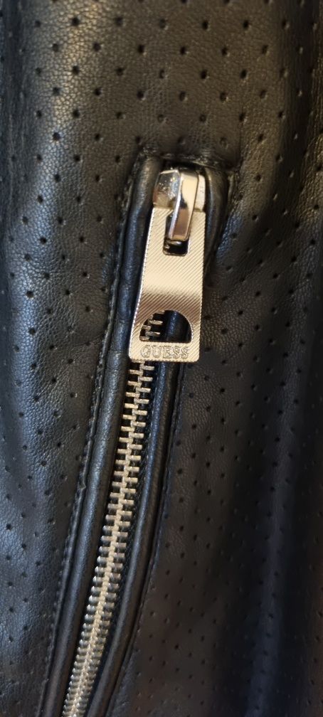 Guess Кожено яке Страхотно!!!
